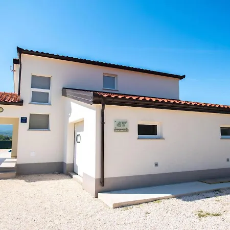 Maria By Interhome Holiday home Donji Prolozac